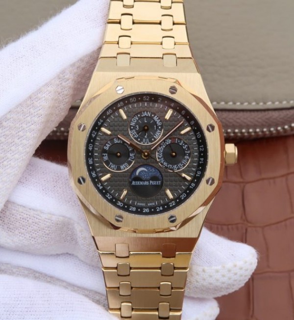 How to buy a Royal Oak Offshore super clone watches for sale in Malaysia?