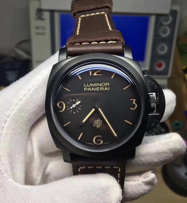 Panerai Luminor 1950 PAM617 DLC California Dial