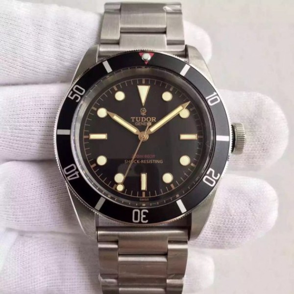 How to buy a Tudor clone watches for sale in Estonia?