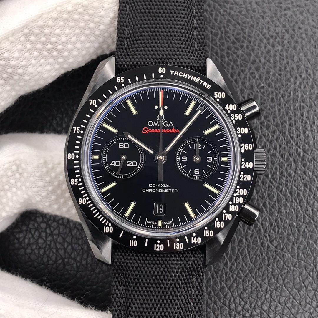 Super Clone Watch: Omega Seamaster Dark Side of the Moon 