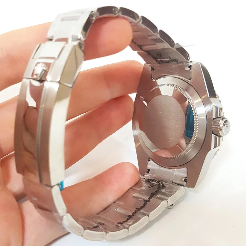 Superclone Rolex GMT-Master II 40mm Black Dial 116710 - gallery