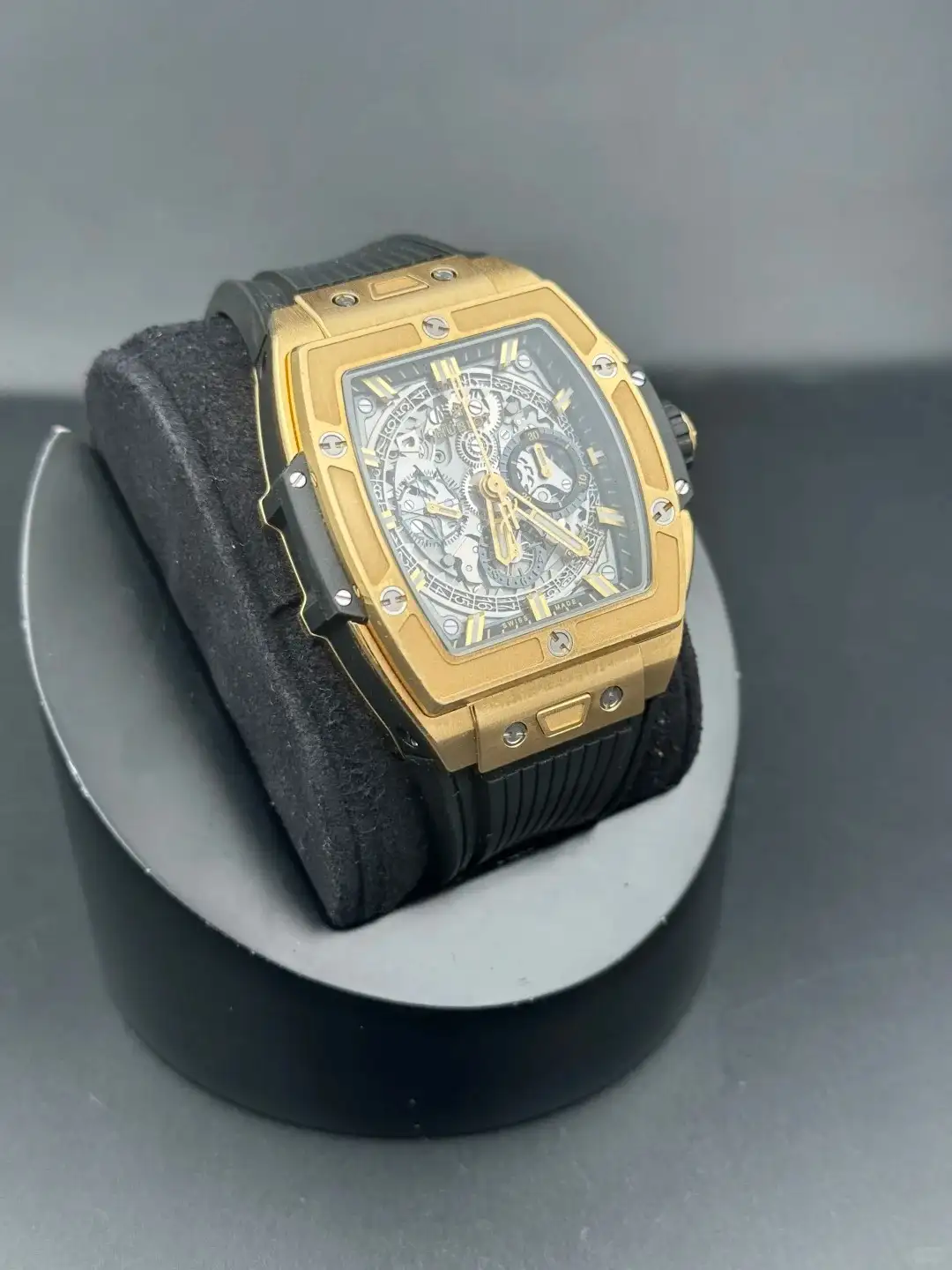 Hublot Spirit Of Big Bang Men Automatic Rubber Watch 642.VX.0130.RX - gallery
