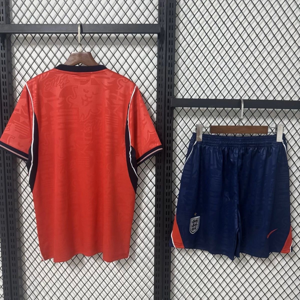 2026 England Away Wolrd Cup Soccer Kids Kit Jersey+Shorts - view 3