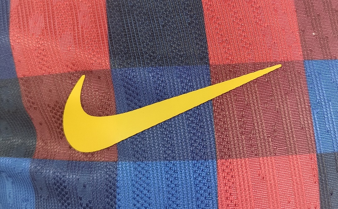 26-27 Barcelona Pre-match Jersey
