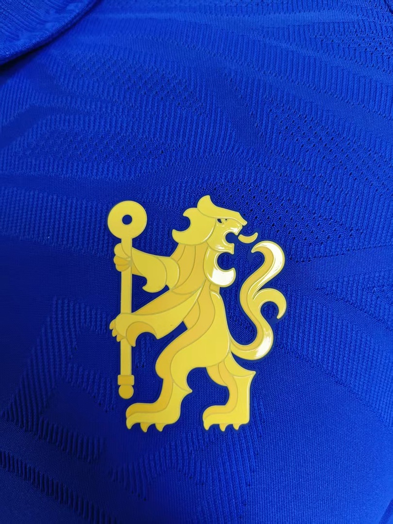 -27 Chelsea Home Jersey - view 4