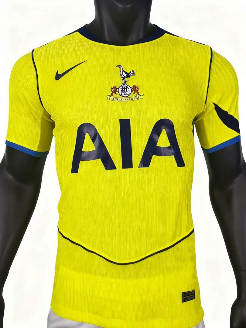 Tottenham Second Away Jersey - view 6