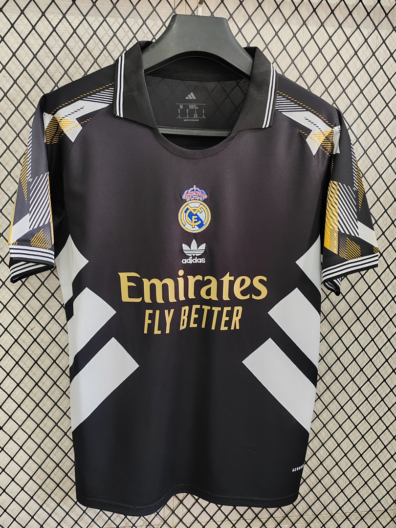 Real Madrid Black Special Edition S-4 XL - view 4